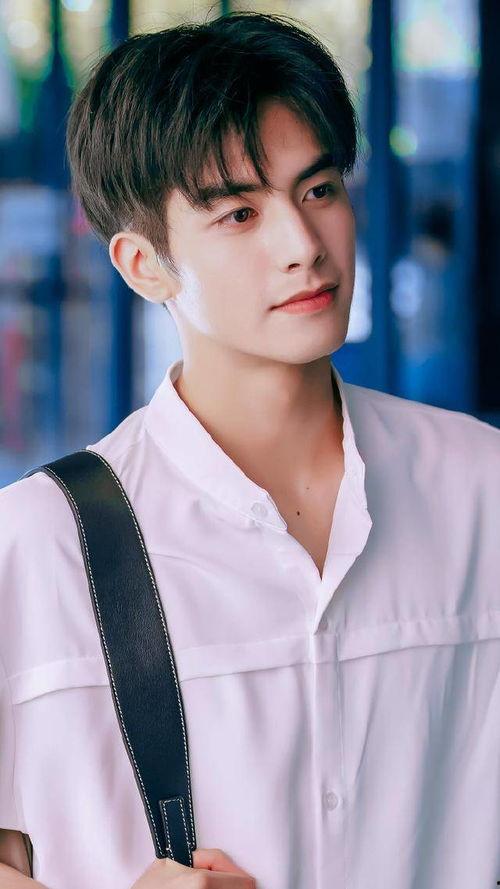 宋威龙爆料李沁了吗视频,视频曝光幕后真相